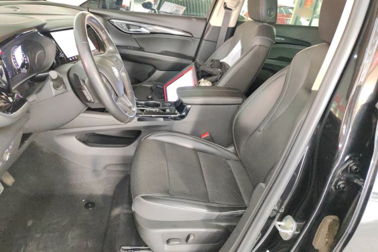 Used Buick Envision 2021 Encore Plus 652T Five-Seat Luxury Model
