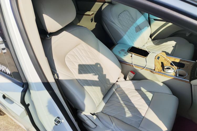 Used Buick GL8 2018 ES 28T Comfort Model China VI Standard