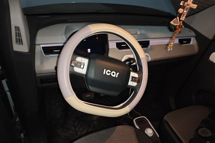 Used Chery QQ Ice Cream 2022 170km Sundae Phosphate Lithium-Ion
