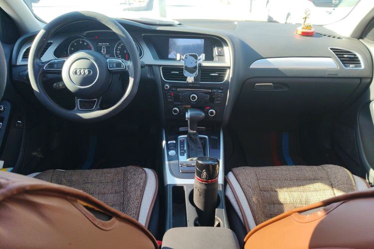 Used Audi A4L 2016 35 TFSI Collector's Edition Automatic Standard Model
