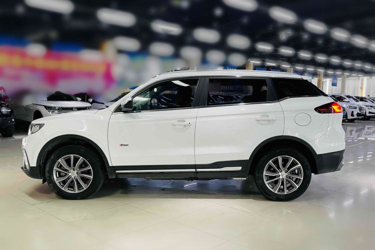 Used Geely Auto Emgrand X7 Sport 2020 1.8TD DCT Two-Wheel Drive Zhiya Model
