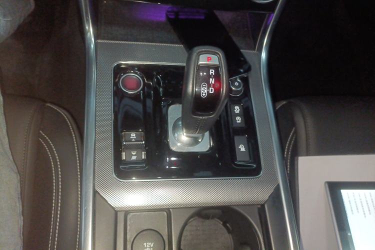 Used Jaguar XEL 2020 2.0T 200PS R-DYNAMIC Youth Sports Edition
