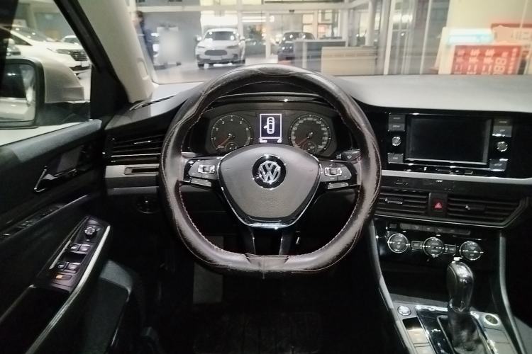 Used Volkswagen Bora 2019 Revised Version 1.5L Automatic Elite Edition China VI Standard
