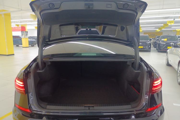 TDK.VehicleDetails.img