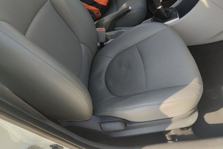 Used Hyundai Verna 2014 1.4L Manual Smart GLS Trim
