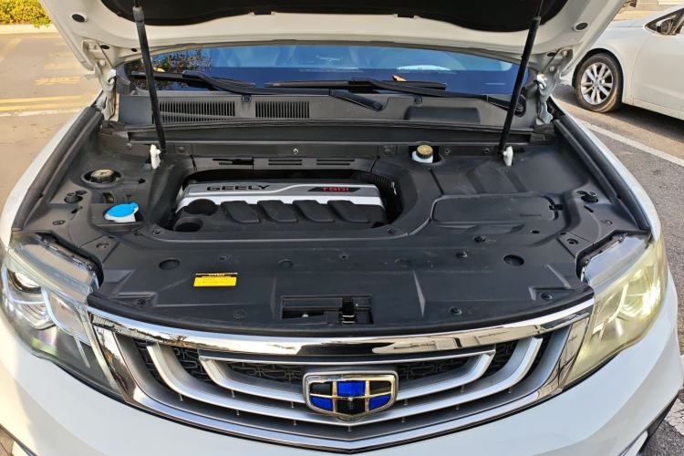 Used Geely Auto Emgrand X7 Sport 2018 1.8TD Automatic Two-Wheel Drive Smart Connect 4G Internet Edition
