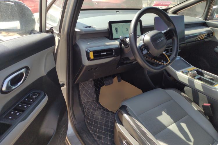 Used AION Y 2022 70 Intelligent Edition Lithium Iron Phosphate
