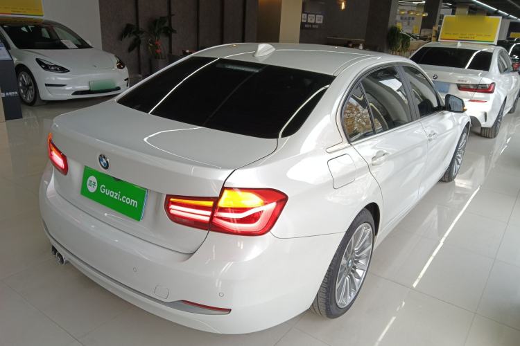 Used BMW 3 Series 2019 320Li Fashion Model
