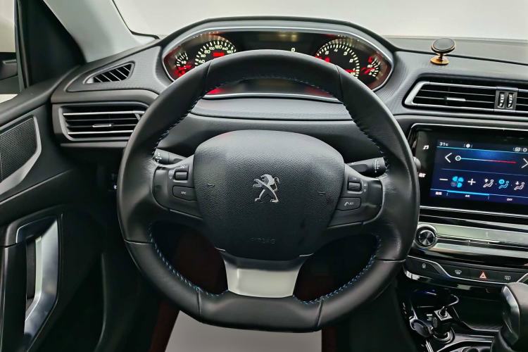 Used Peugeot 308 2016 1.6L Automatic Luxury Edition
