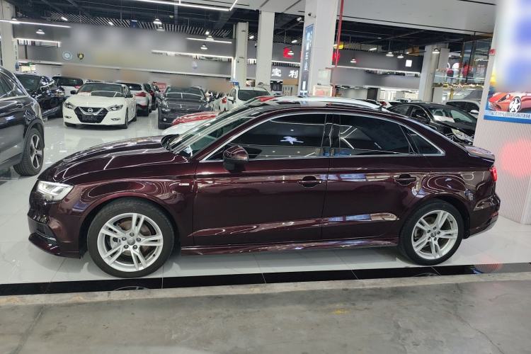 Used Audi A3 2019 Limousine 35 TFSI Fashion Edition China VI Emission Standard
