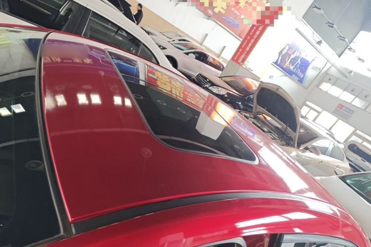 Used Mazda Mazda 3 Axela 2014 Sedan 2.0L Automatic Sport Model