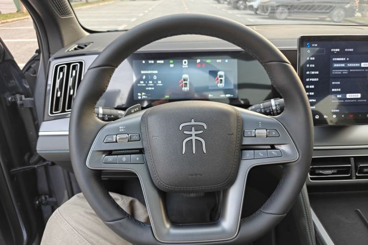 Used BYD Song L DM-i 2025 Intelligent Driving Version 112 km Leading Trim
