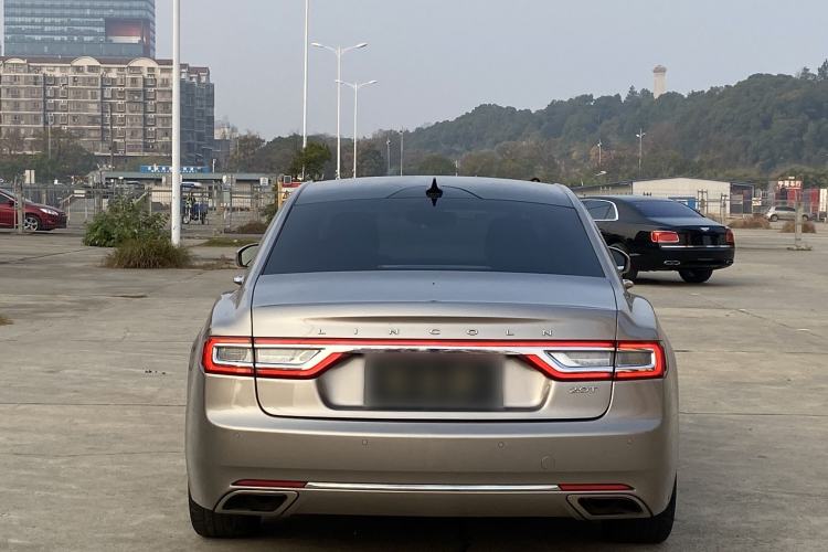 Used Lincoln Continental 2019 2.0T Two-Wheel Drive Zunya Version China VI Standard
