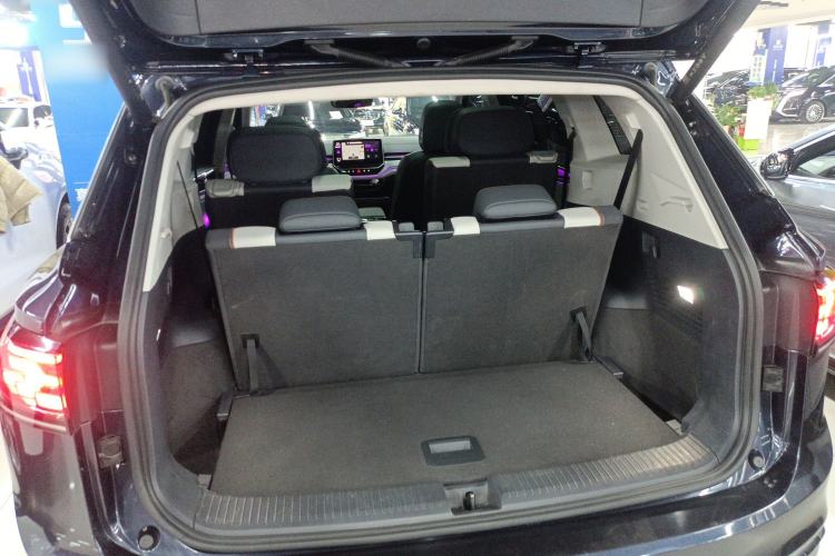 Used Volkswagen ID.6 CROZZ 2022 Long-Range PRO Edition
