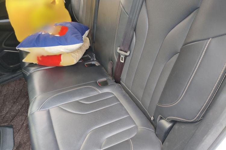 Used Changan CS85 COUPE 2019 1.5T DCT Luxury Version China VI Standard