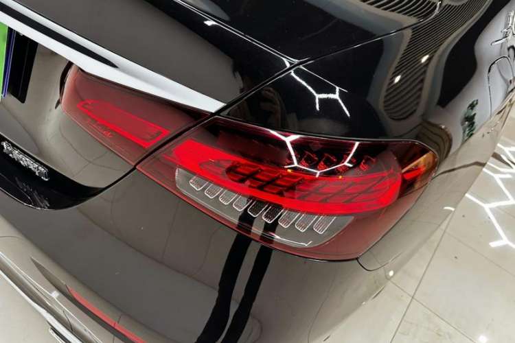 Used Mercedes-Benz E-Class 2023 E 260 L