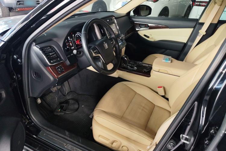 Used Toyota Crown 2018 2.0T Fashion Edition