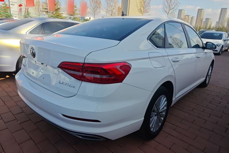 Used Volkswagen Lavida 2021 1.5L Automatic Comfort Edition
