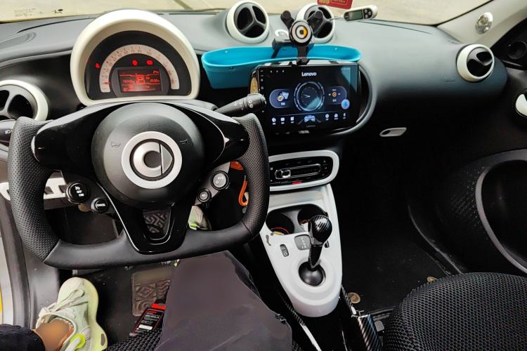 Used  forfour 2016 1.0L 52 kW Dynamic Edition
