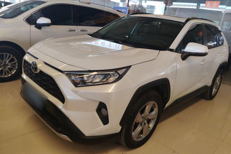 Used Toyota RAV4 2021 2.0L CVT Two-Wheel Drive Fashion Edition

