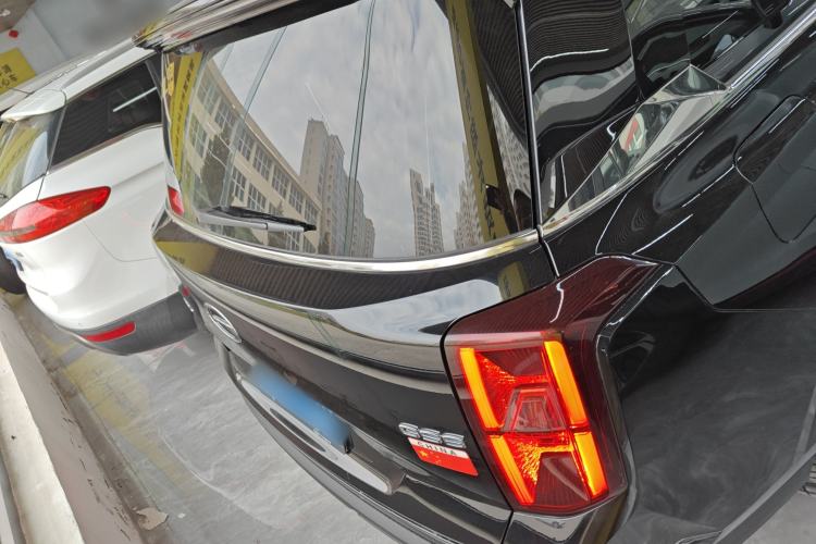 Used GAC Trumpchi GS8 2024 Linghang Series 2.0 TGDI Two-Wheel Drive Luxury Smart Connectivity Version
