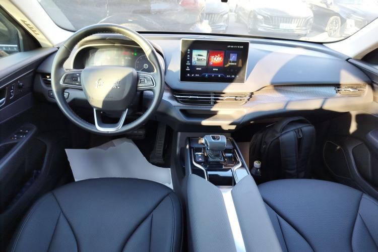 Used Hongqi E-QM5 2023 Revised Version Basic Travel Edition