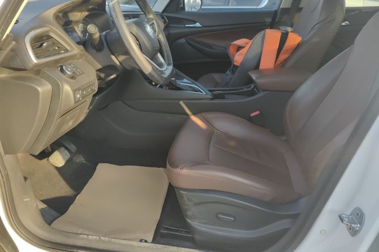 Used Buick GL6 2019 18T 6-Seater Connected Luxury Version China VI Standard
