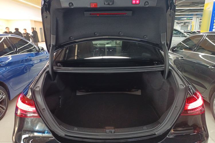 Used Mercedes-Benz E-Class 2021 E 260 Luxury Sports Edition