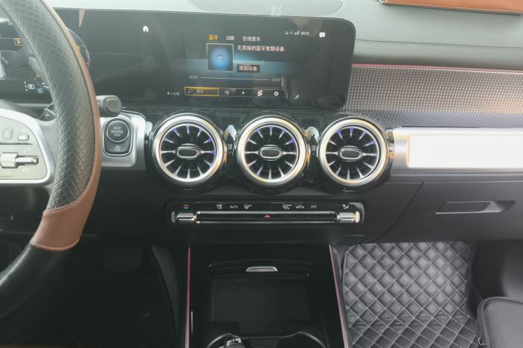 Used Mercedes-Benz GLB 2022 Second Facelift GLB 200 Fashion Edition
