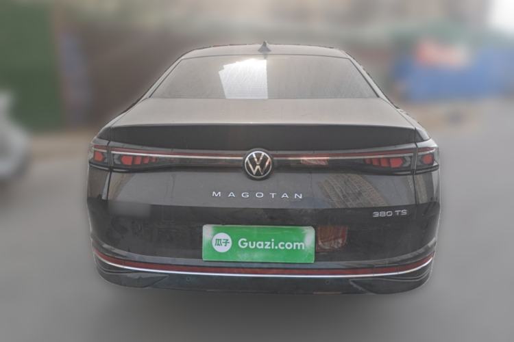 Used Volkswagen Magotan 2024 380TSI DSG Prestige Edition DaMai Package
