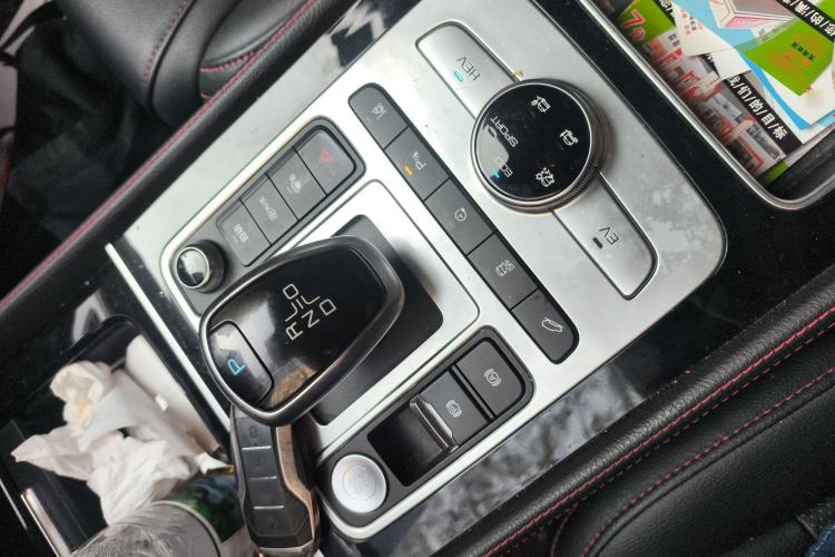 Used BYD Tang New Energy 2019 DM 2.0T All-Wheel Drive Smart Connect Enjoyment Model 5 Seats China VI Standard