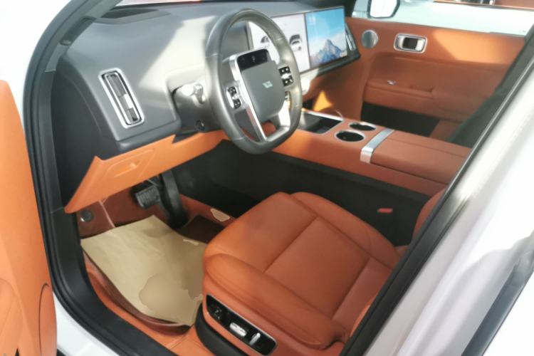 Used Li Auto L7 2023 Pro Model
