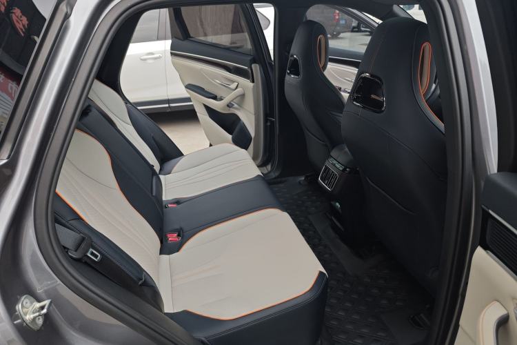 Used BYD Song PLUS New Energy 2023 Champion Edition DM-i 150KM Flagship PLUS
