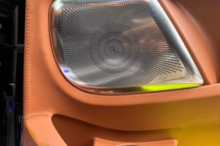 Used Mercedes-Benz Vito 2023 2.0T Elite Version 7 Seats
