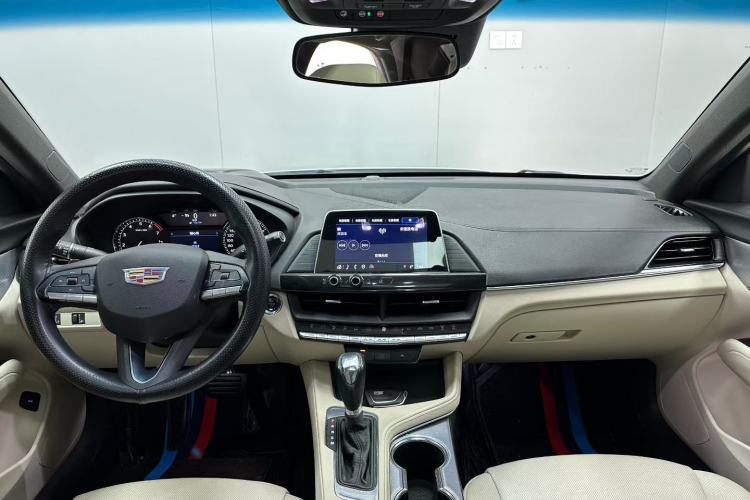 Used Cadillac CT4 2023 25T Luxury Model
