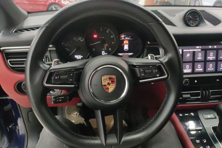 Used Porsche Macan 2022 Macan 2.0T
