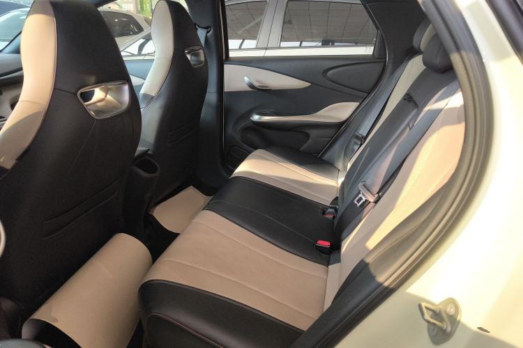 Used BYD Dolphin 2023 420 km Fashion Edition
