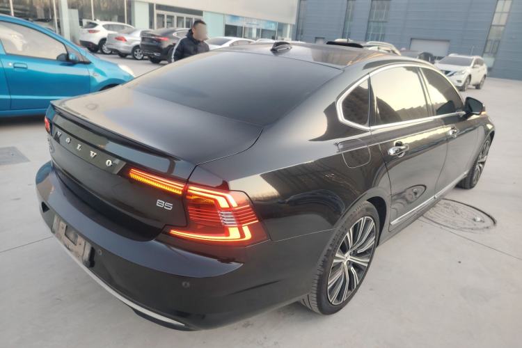 Used Volvo S90 2023 B5 Zhiyuan Luxury Edition
