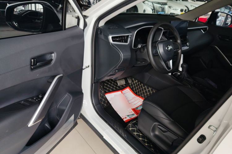 Used Toyota FRONTLANDER 2024 2.0L CVT Elite Plus Edition
