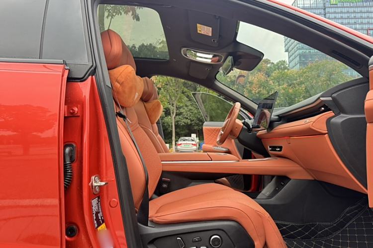 Used  S07 2024 215Max Qiankun Intelligent Driving ADS SE Range-Extended Version
