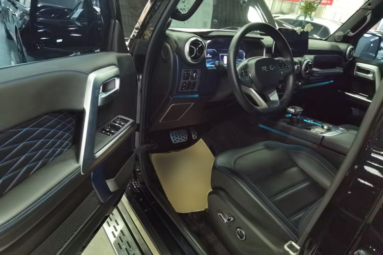 Used BAIC Off-Road BJ40 2023 2.0T Automatic Four-Wheel Drive Urban Hunter Edition Chivalrous Type
