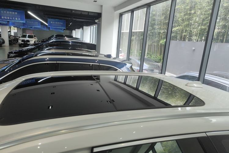 Used Volvo XC60 2019 T5 4x4 Smart & Dynamic Sport Edition China VI Standard
