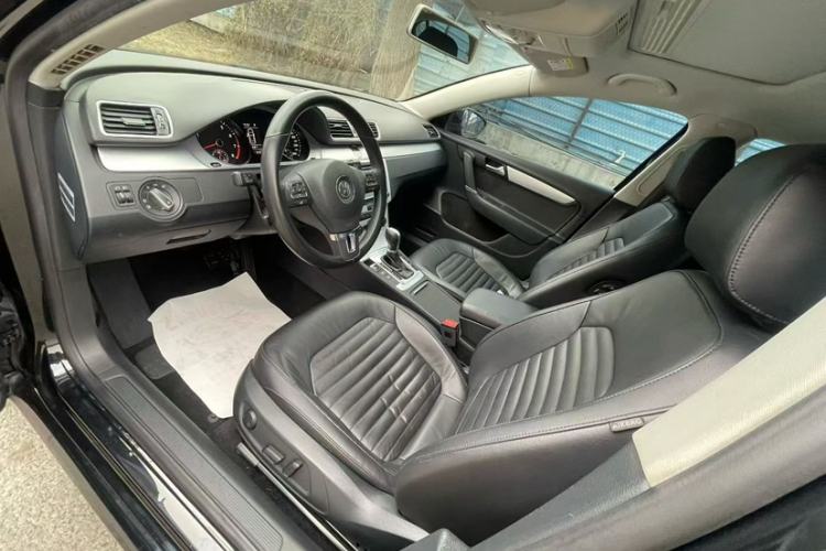 Used Volkswagen Magotan 2015 1.8TSI Advanced Model
