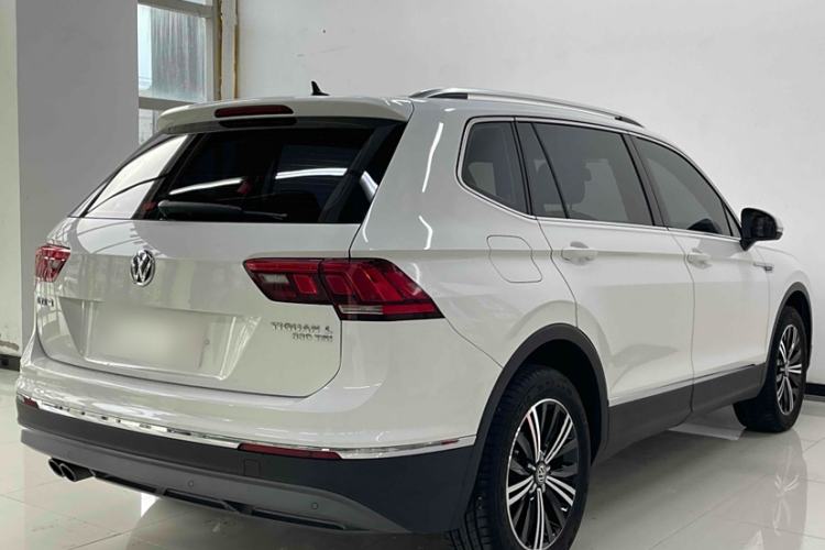 Used Volkswagen Tiguan L 2019 330TSI Automatic Two-Wheel Drive Panoramic Comfort Edition China VI Standard
