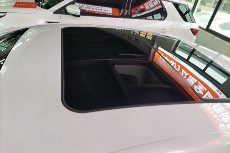 Used BYD Qin L 2025 DM-i Smart Drive 120KM Superior Model
