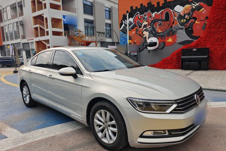 Used Volkswagen Magotan 2018 280TSI DSG Comfort Model