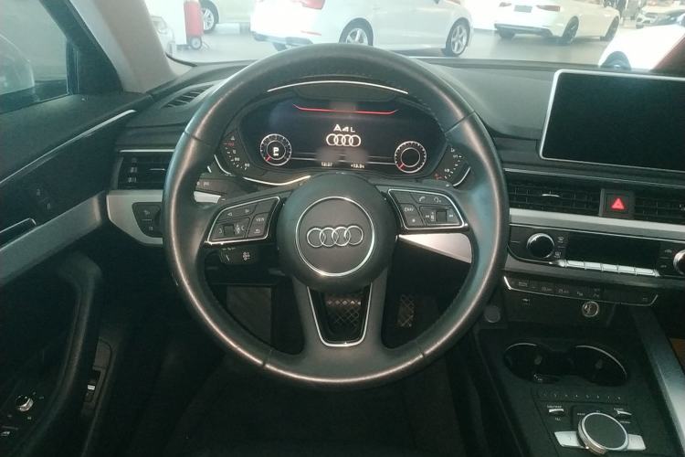 Used Audi A4L 2019 40 TFSI Fashion Version China V