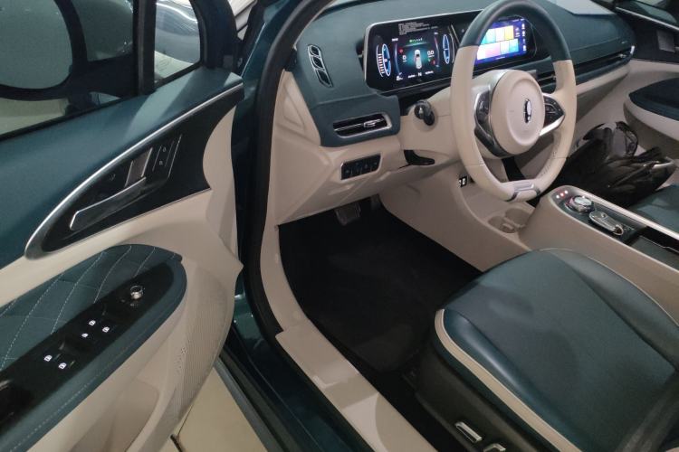 Used ORA Good Cat 2022 Morandi Edition 400km Standard Range Luxury Version Lithium Iron Phosphate
