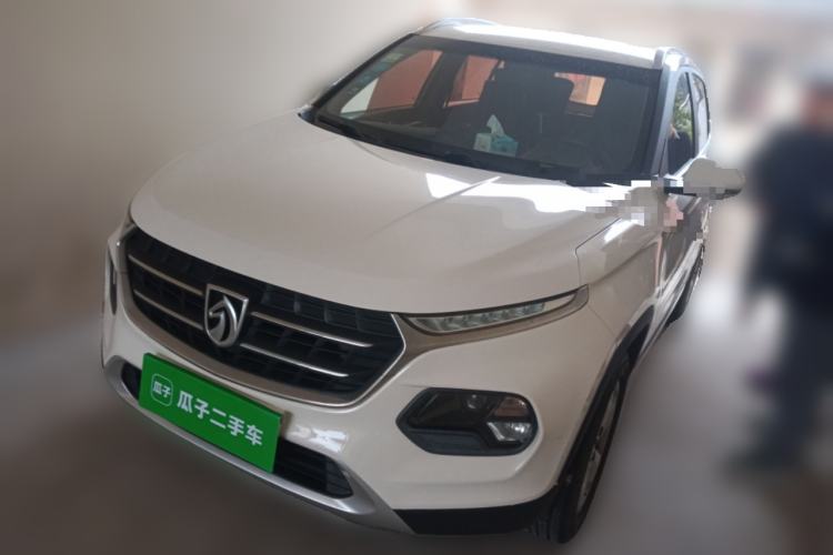 Used Baojun 510 2017 1.5L Manual Fashion Model