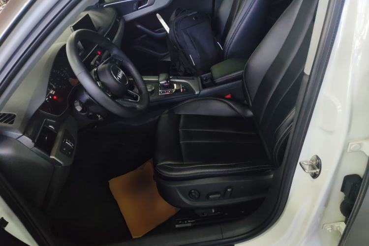 Used Audi A4L 2018 30th Anniversary Edition 40 TFSI Trendy Model
